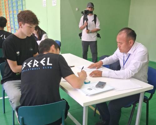 Өскемендік Zhas Berel волейбол клубының бойшаң спортшылары өз таңдауын жасады