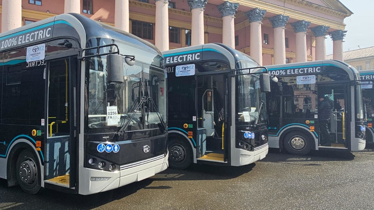 В Усть-Каменогорске запустили новый автобусный маршрут