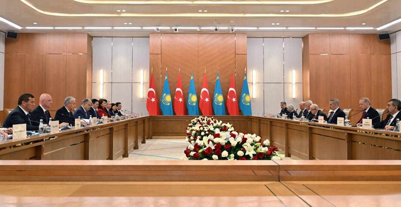Казахстан и Турция подпишут декларацию о вечной дружбе
