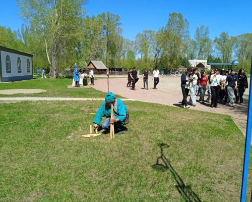 Устькаменогорцев объединила улица дружбы 