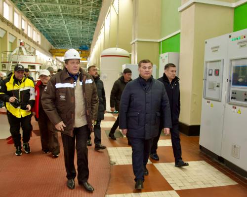 Вице-премьер предложил поднять зарплаты работникам Бухтарминской ГЭС