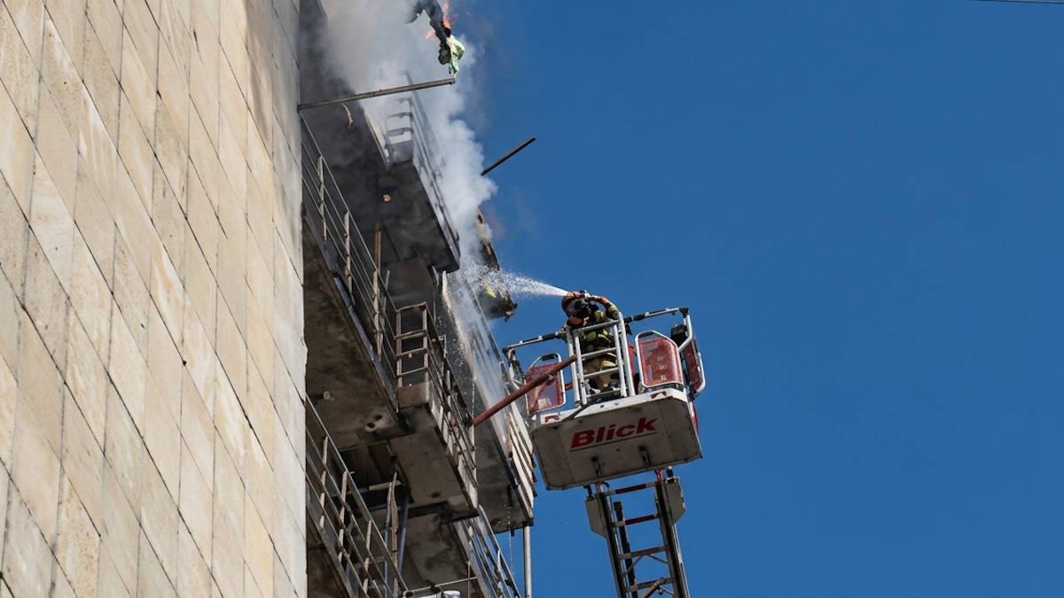 В Усть-Каменогорске произошел пожар в девятиэтажке