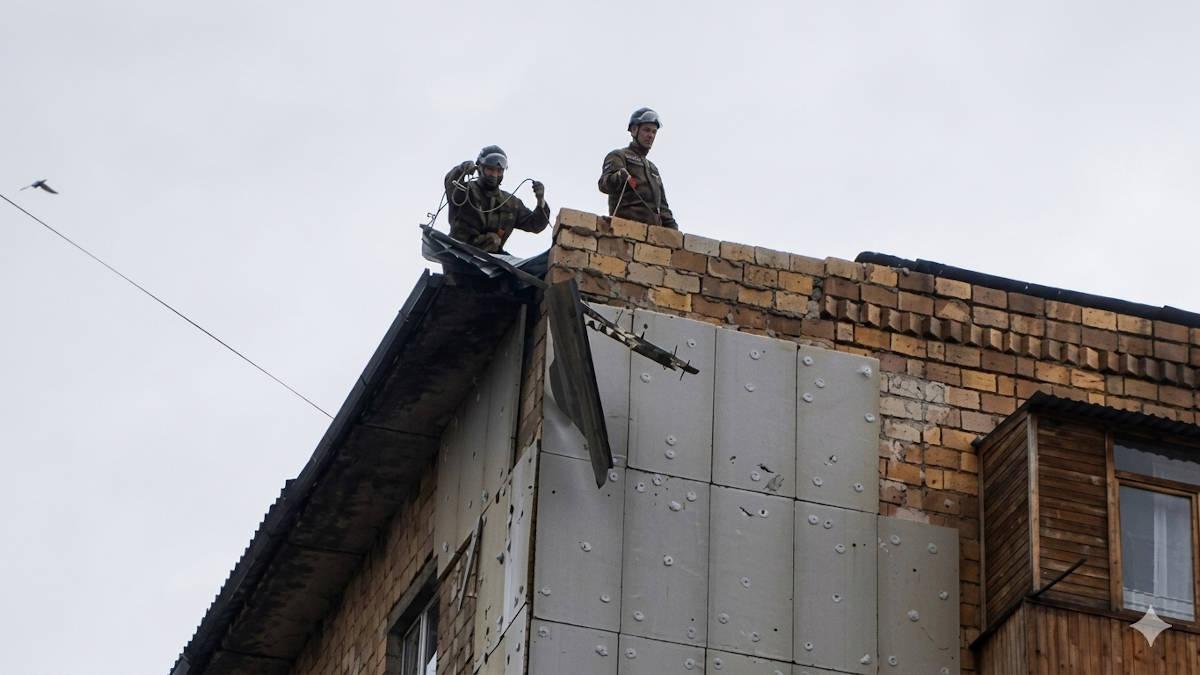 Штормовой ветер повредил дома и школу в Карагандинской области