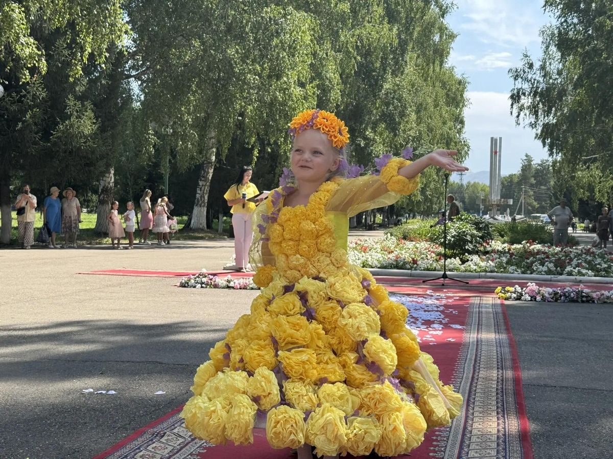 В городе Алтае возродили праздник цветов
