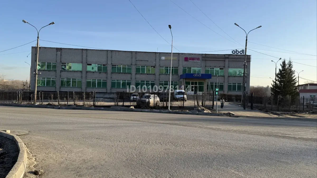 В Усть-Каменогорске продают здание бывшего речного вокзала 