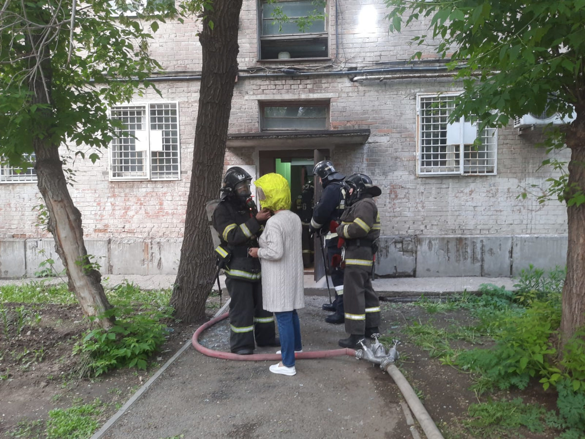 В Усть-Каменогорске произошёл пожар с эвакуацией