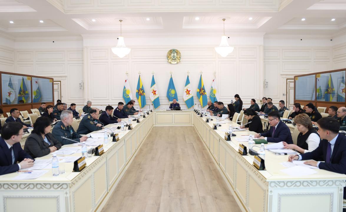 В Казахстане обсуждают ужесточение мер для уклоняющихся от призыва