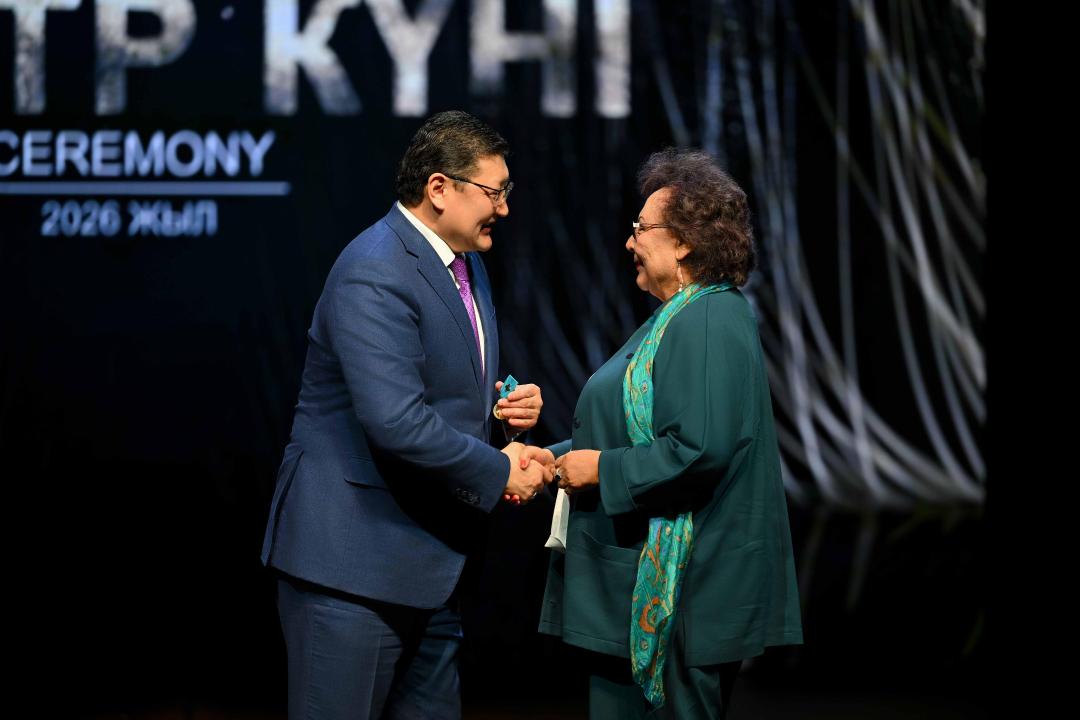 В области Абай чествовали актеров в честь Международного дня театра