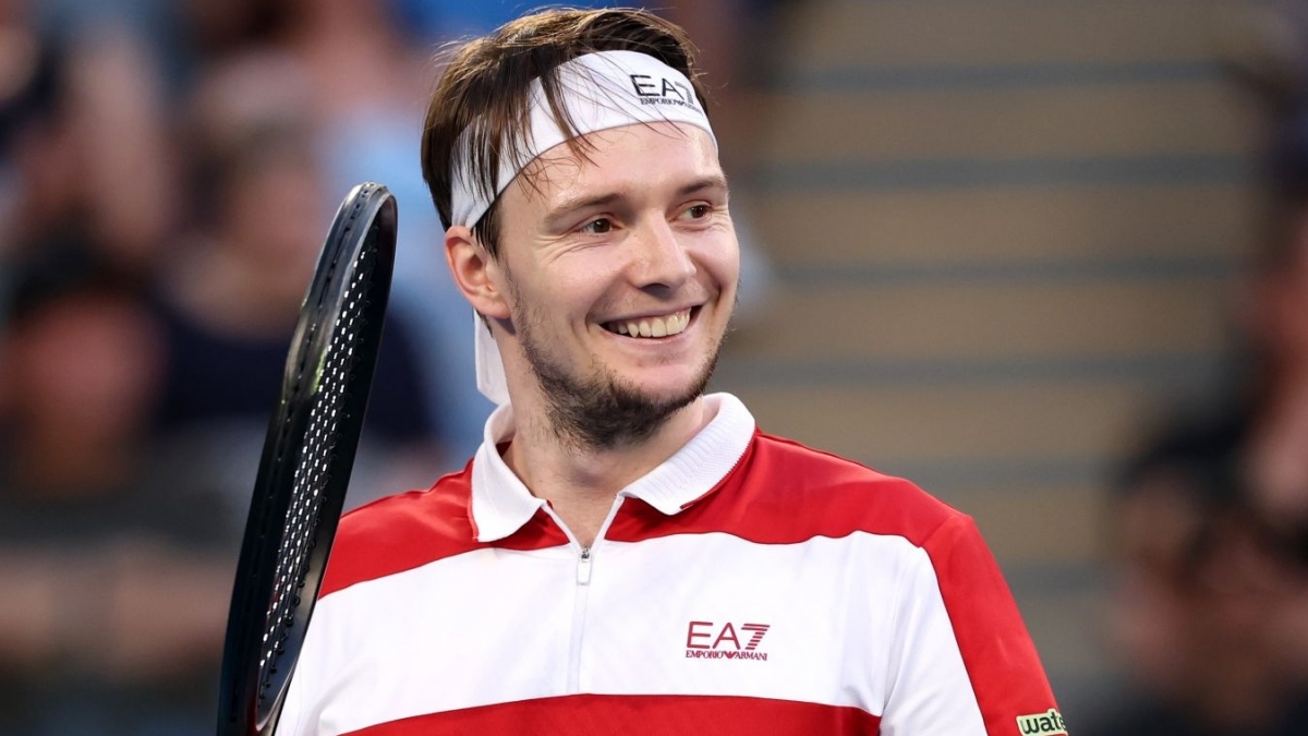 Александр Бублик вышел в четвертьфинал турнира ATP в Женеве