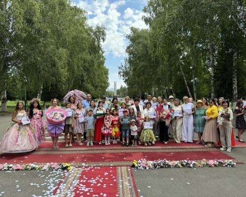 В городе Алтае возродили праздник цветов