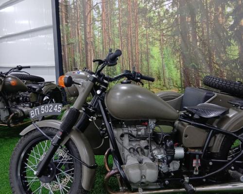 В Усть-Каменогорске открылась выставка военных автомобилей