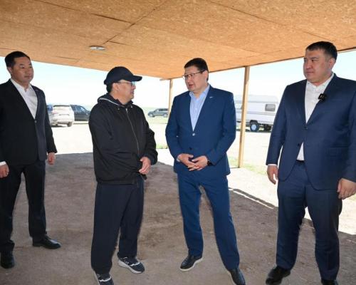 В области Абай решают вопросы водоснабжения и дорог в Коксале