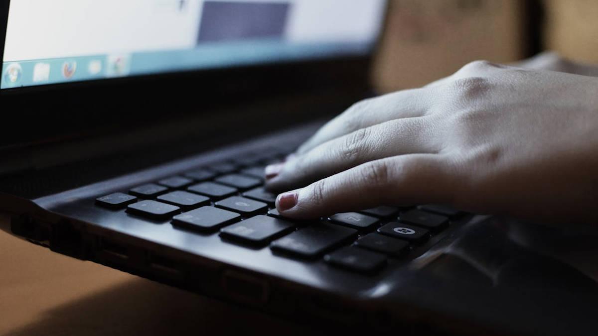 В ВКО усилили борьбу с теневой экономикой: блокируются криптосервисы и финпирамиды