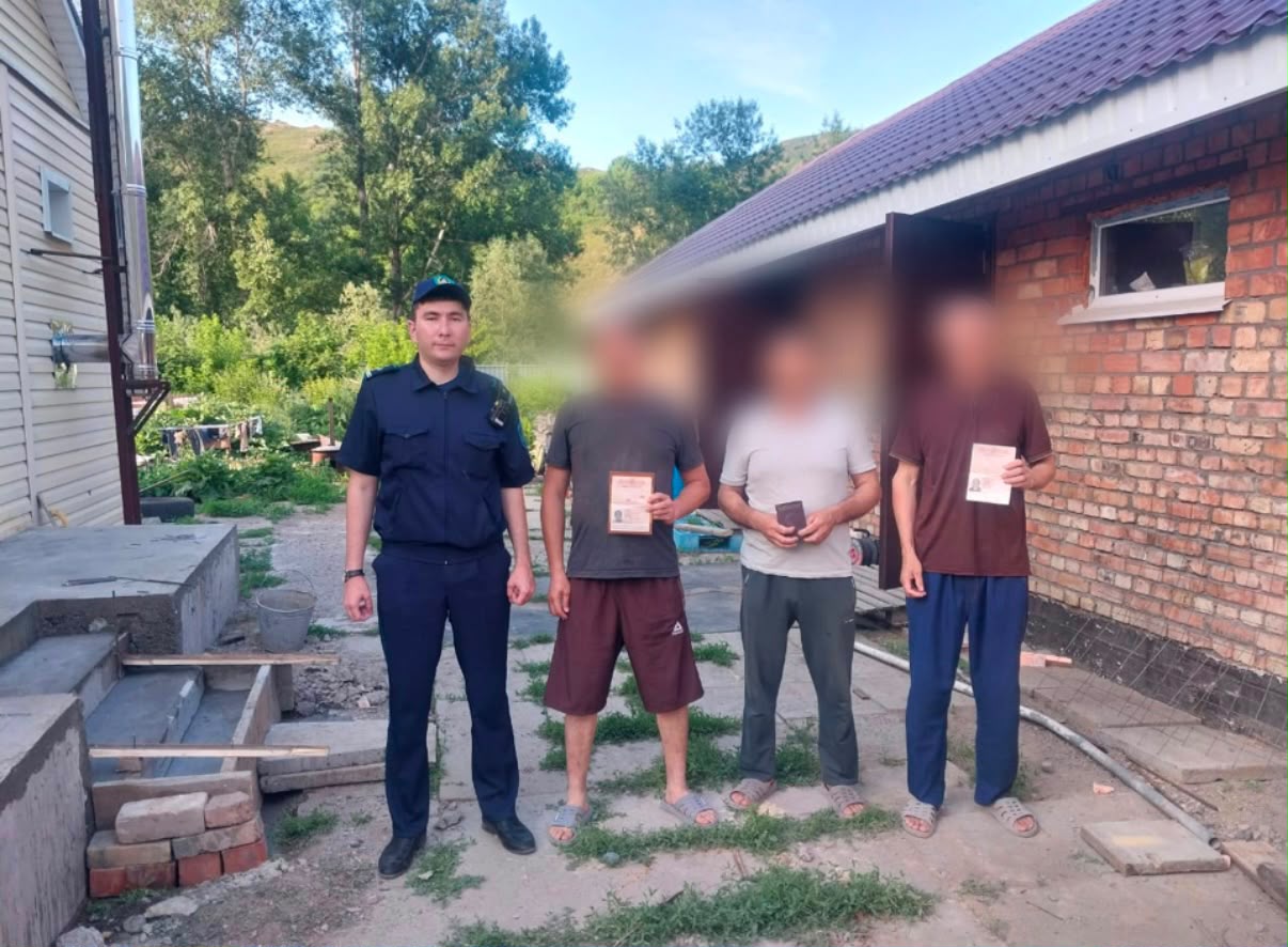 В ВКО на Бухтарме домики для отдыхающих строили нелегалы