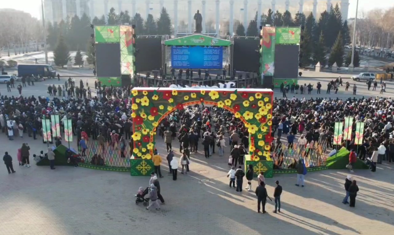 В Усть-Каменогорске на площади Республики прошла репетиция по установлению рекорда Гиннесса