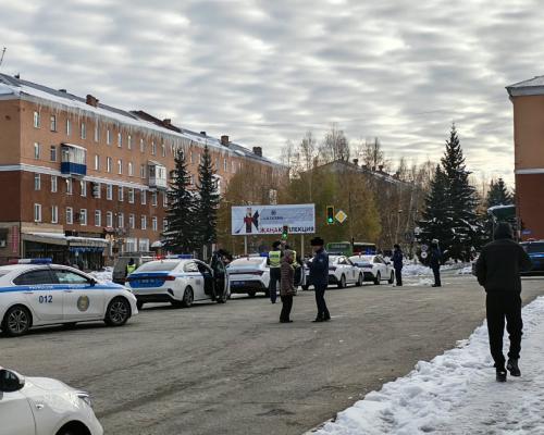 В Департаменте полиции ВКО пояснили с чем связано скопление патрульных машин на улицах Риддера