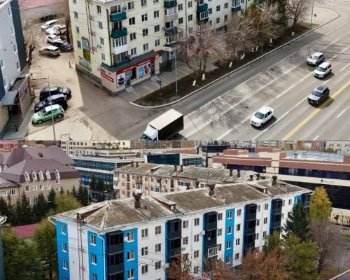 Как изменились многоэтажки на трёх улицах Усть-Каменогорска