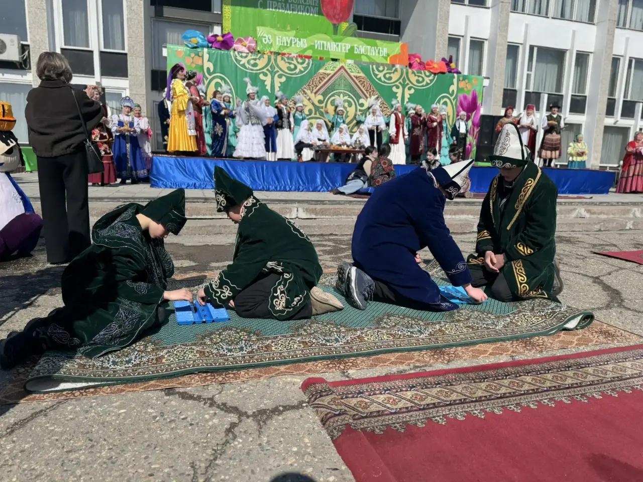 Празднование Наурыза началось в городе Алтае