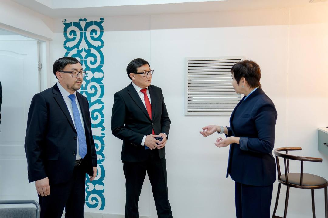 В Семее развивают социальные услуги: новые кабинеты и тренажёрный зал