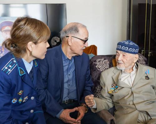 В Усть-Каменогорске ушел из жизни 101-летний ветеран Великой Отечественной войны Курмат Рахимов