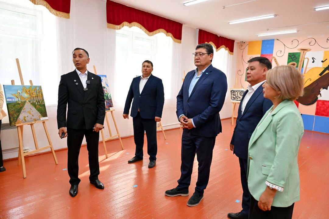 В Калбатау школе искусств требуется новое здание