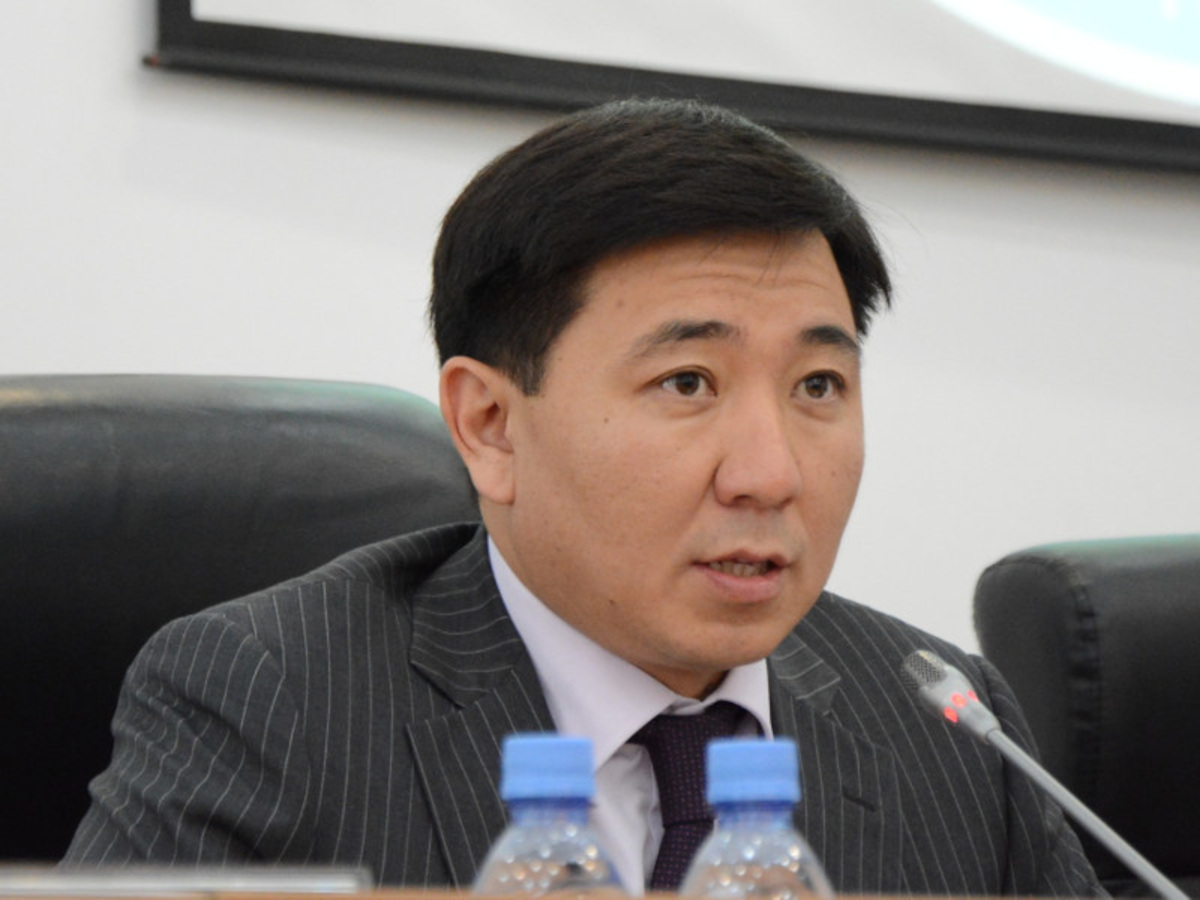 Экс-аким Усть-Каменогорска Жаксылык Омар полностью признал вину в суде