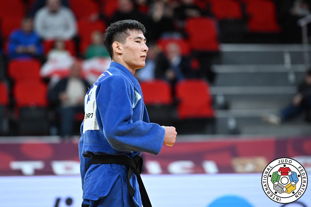 Казахстанский дзюдоист Серикбаев стал чемпионом Grand Slam в Тбилиси