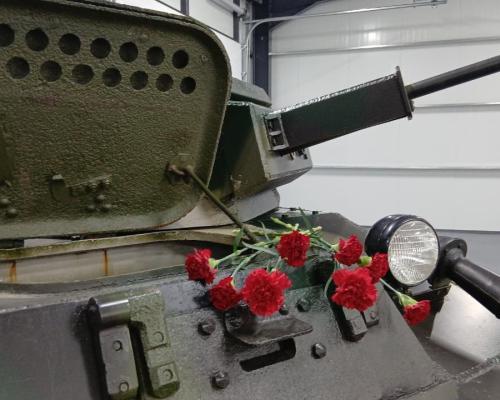 В Усть-Каменогорске открылась выставка военных автомобилей