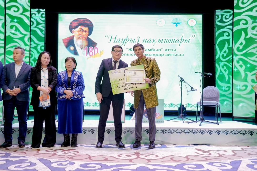 В Семее в рамках декады «Наурызнама» состоялся областной айтыс акынов