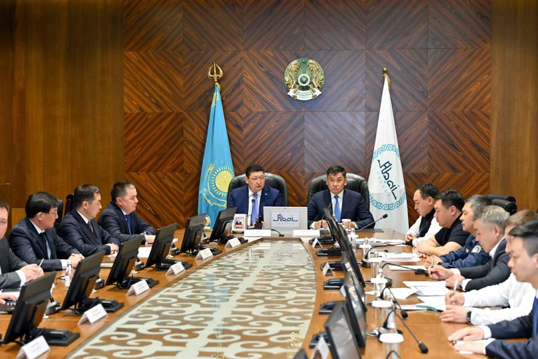 В области Абай обсудили строительство железной дороги Бахты – Аягоз