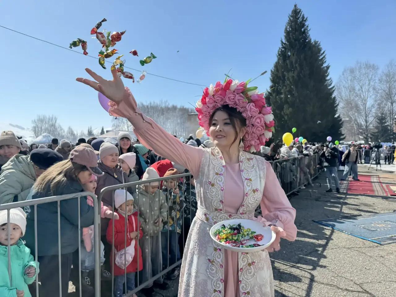 Празднование Наурыза началось в городе Алтае
