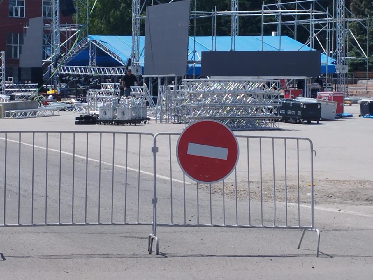 В Риддере перекрыли для проезда центральную площадь
