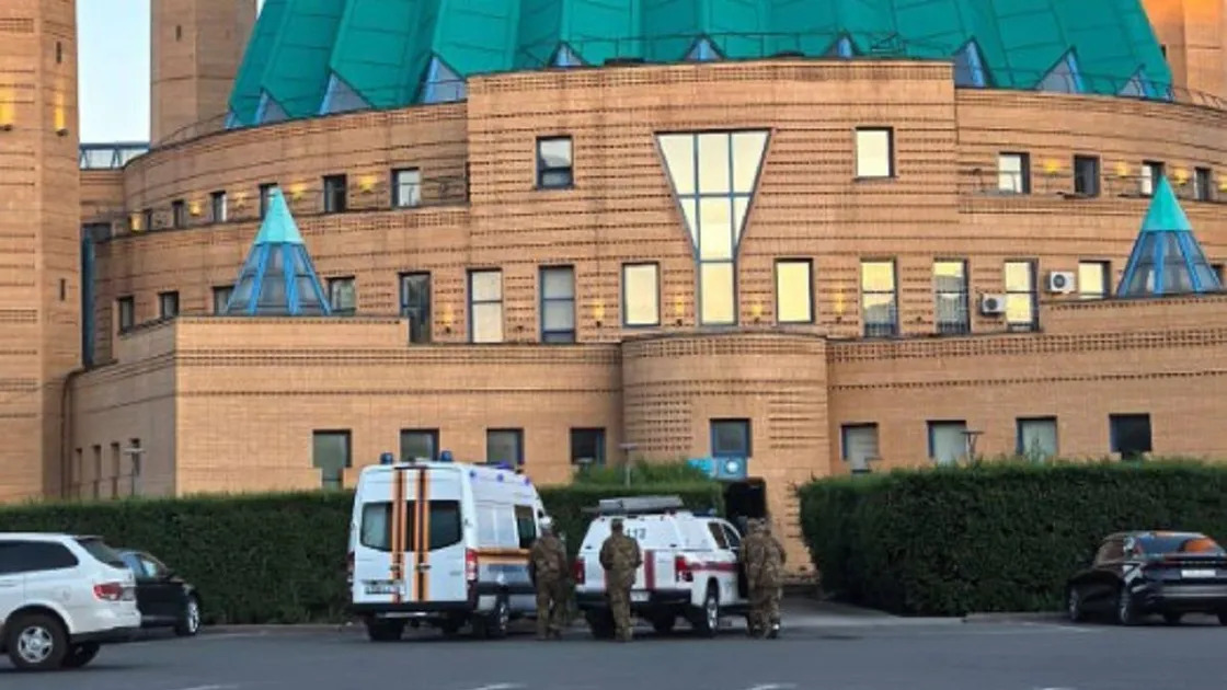 В Павлодаре при заправке кондиционера загорелась мечеть: пострадал мужчина