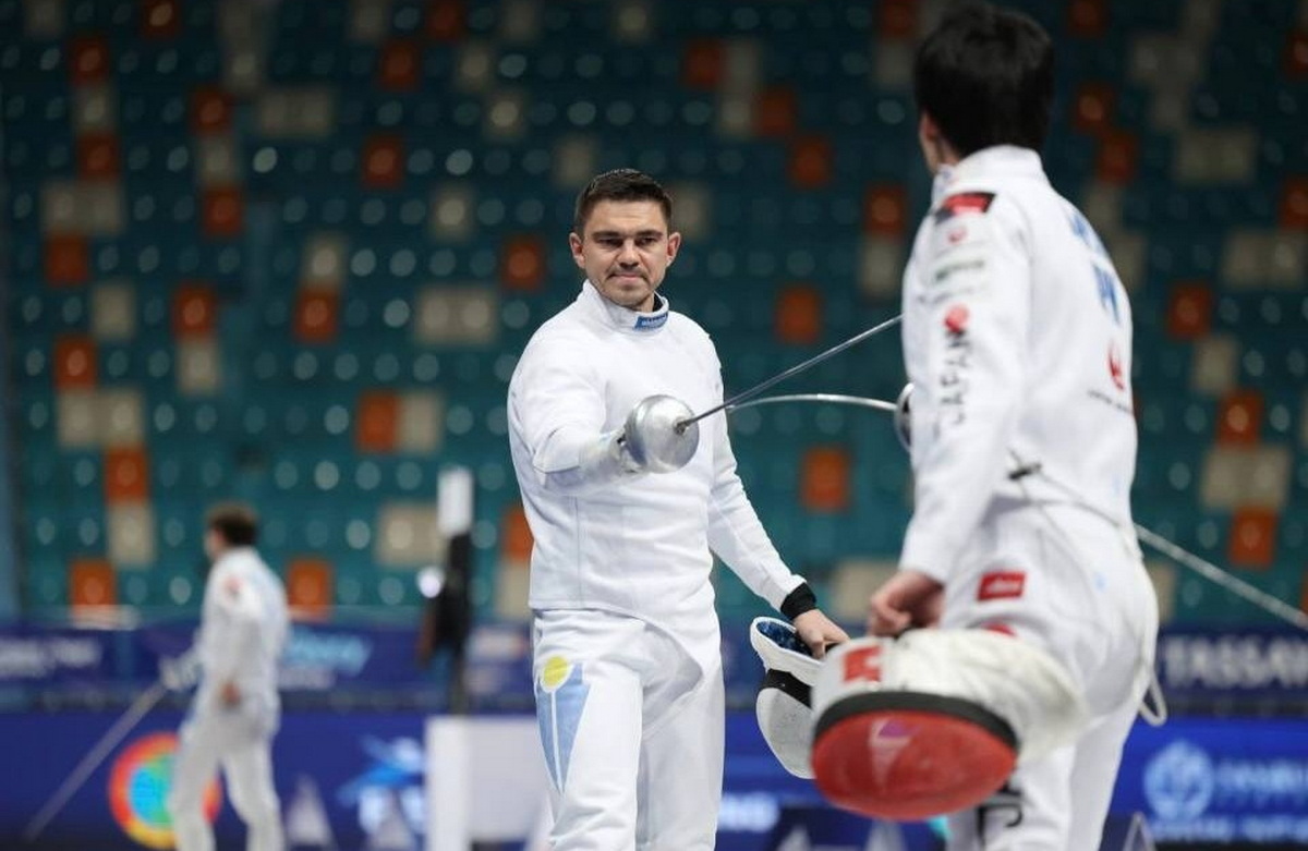 Ярко, дерзко и профессионально — аким ВКО о серебре фехтовальщика Руслана Курбанова