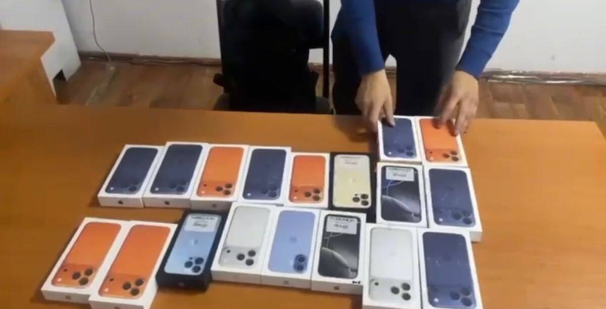 Разбил дверь молотком и вынес телефоны: в Казахстане раскрыли дерзкую кражу