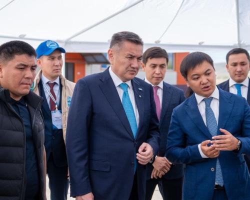 В ВКО строят жилье для очередников: дом в Улкен Нарыне готов на 70%