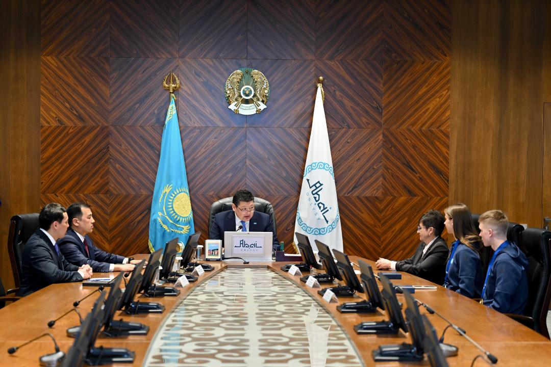 В области Абай чествовали чемпионов мира