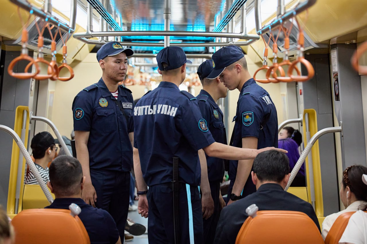 Военнослужащие Нацгвардии заступили на службу на станциях LRT