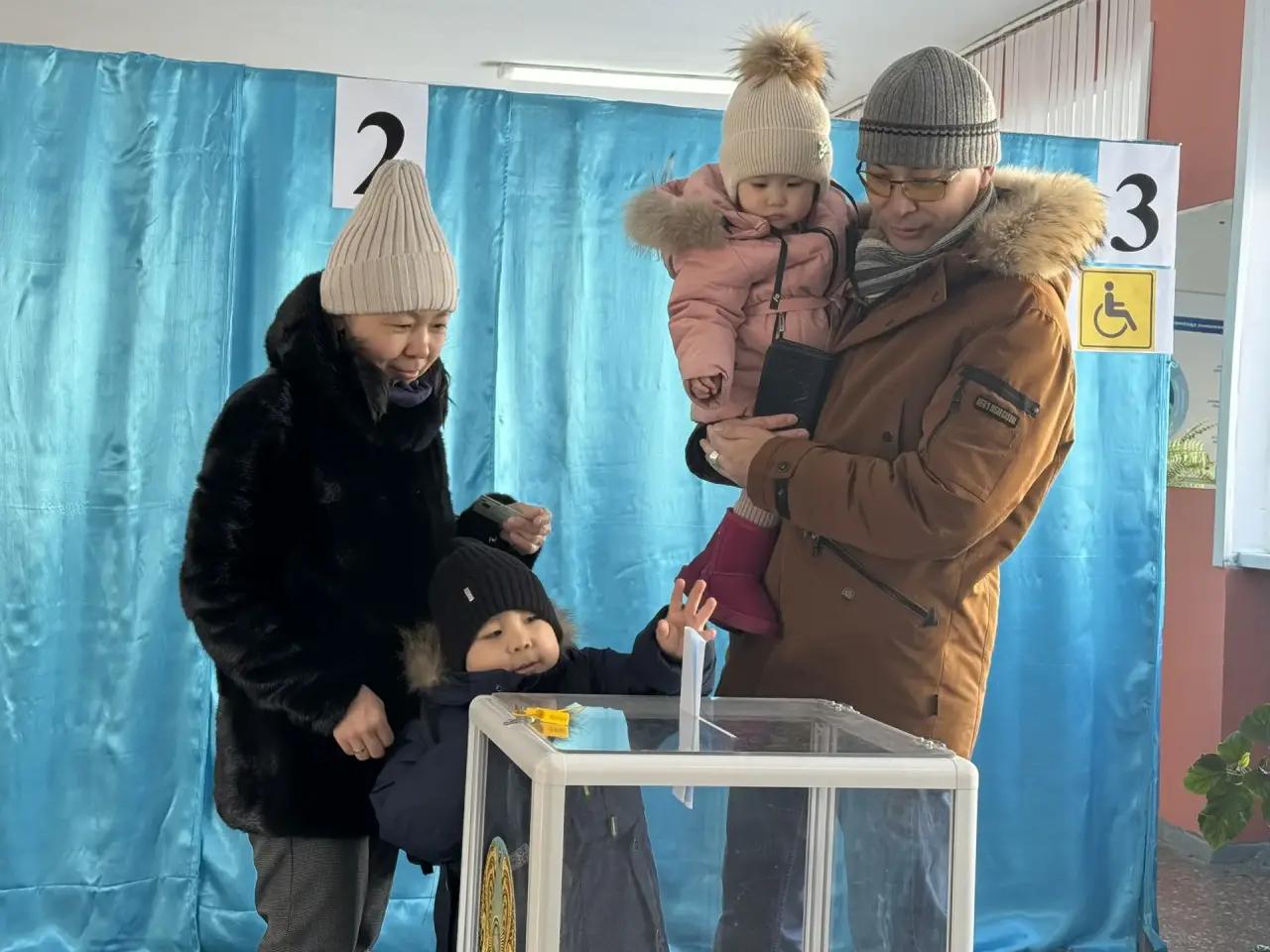 В день референдума в городе Алтае проезд в общественном транспорте бесплатный