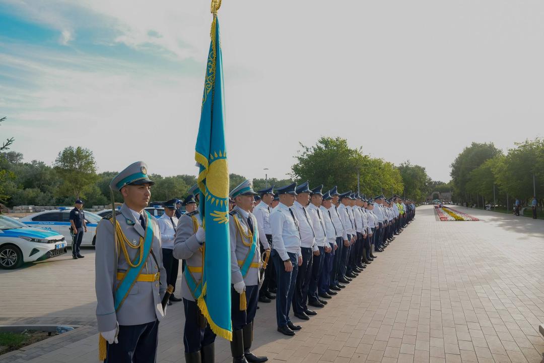 Аким Семея поздравил сотрудников полиции с профессиональным праздником