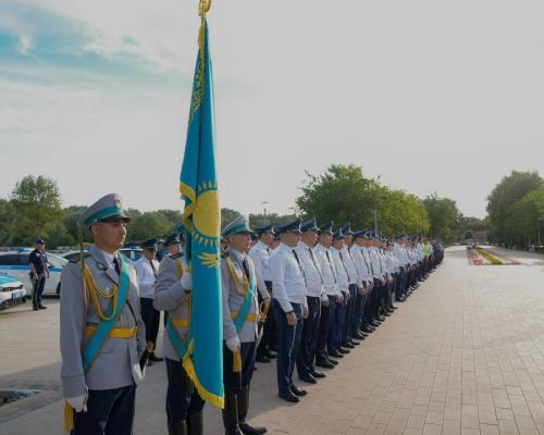 Аким Семея поздравил сотрудников полиции с профессиональным праздником