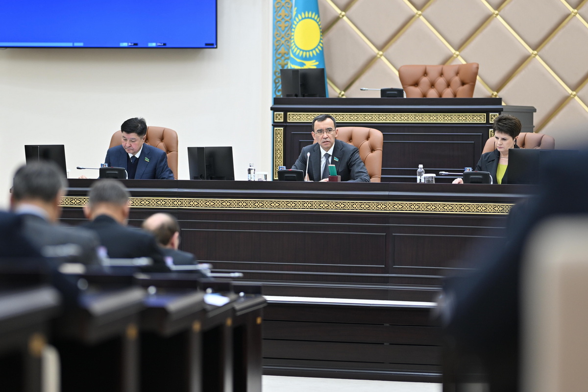 Спикер Сената Маулен Ашимбаев встретится с жителями ВКО