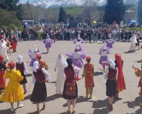 В Риддере отмечают День единства народа Казахстана