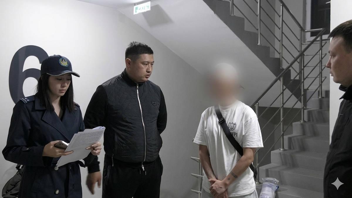 Полицейские ВКО совместно с коллегами из Алматы пресекли деятельность курьеров-закладчиков