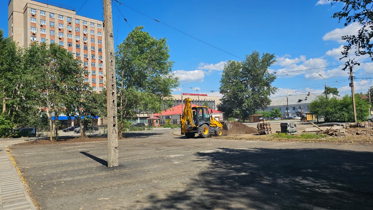 В Усть-Каменогорске благоустройство сквера на Валентине завершат к 15 июля