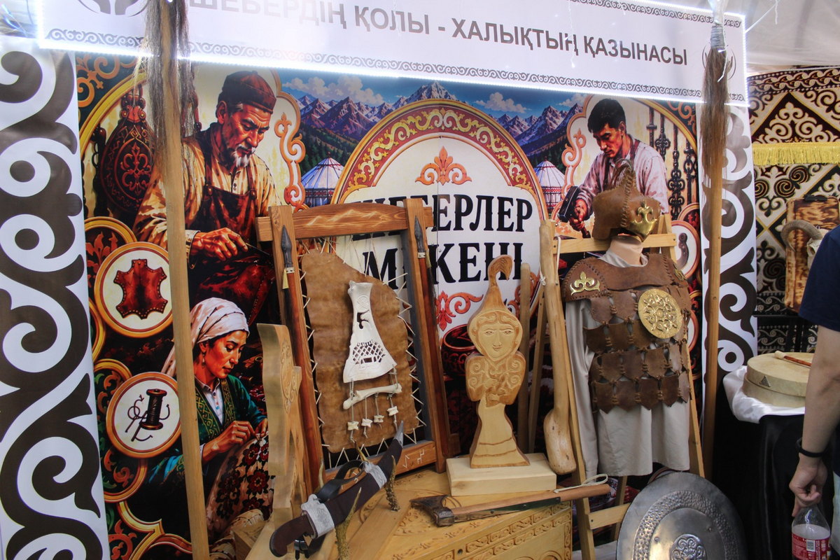 ВКО. Глубоковский район представил свои богатства на международном фестивале