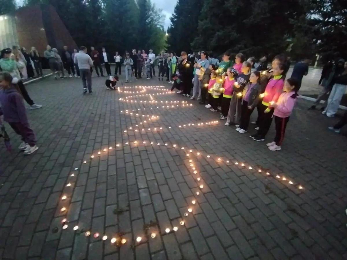В Риддере прошла акция «Зажги свечу»