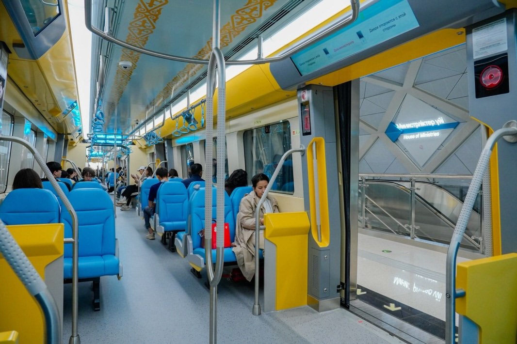 За две недели LRT в Астане перевез миллион пассажиров