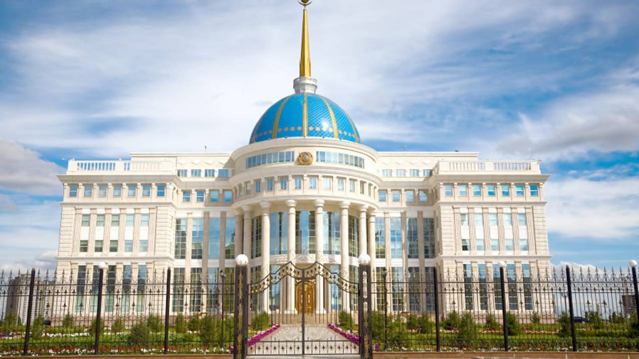 Выборы, новые назначения и смена правительства: что предусматривает новая Конституция Казахстана