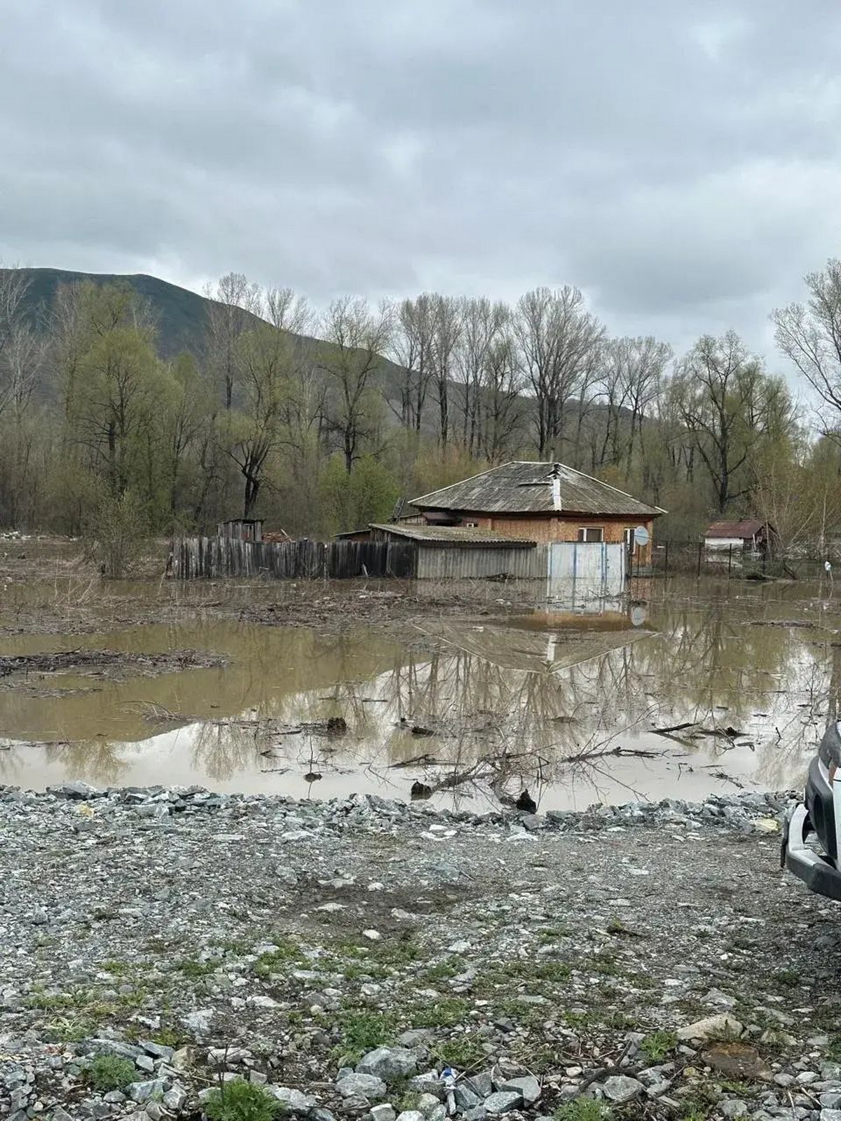 За халатность при подготовке к паводку жителям района Алтай грозят штрафы